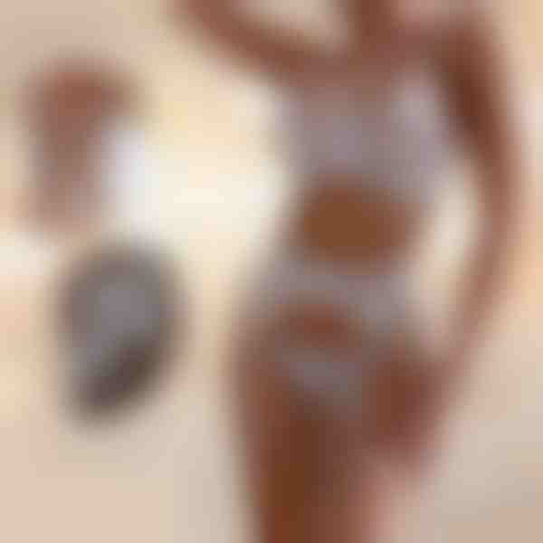 Seksowny haftowany komplet bielizny | WHISPER